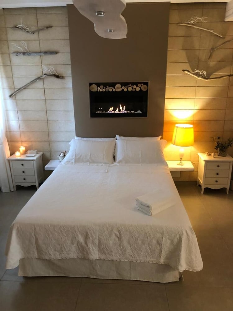 Apartment, 1 Bedroom, Balcony photo 3