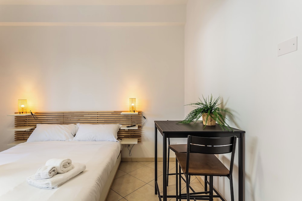 Double Room, Balcony