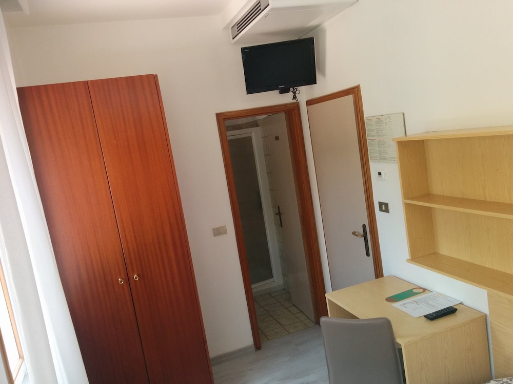 Standard Single Room photo 1