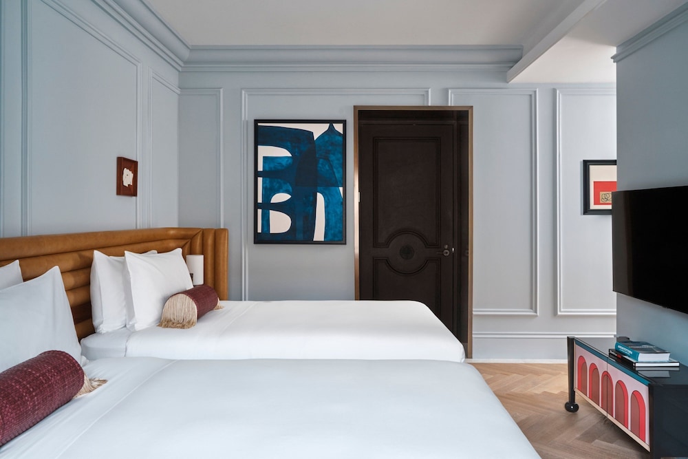 Deluxe Room, 2 Twin Beds