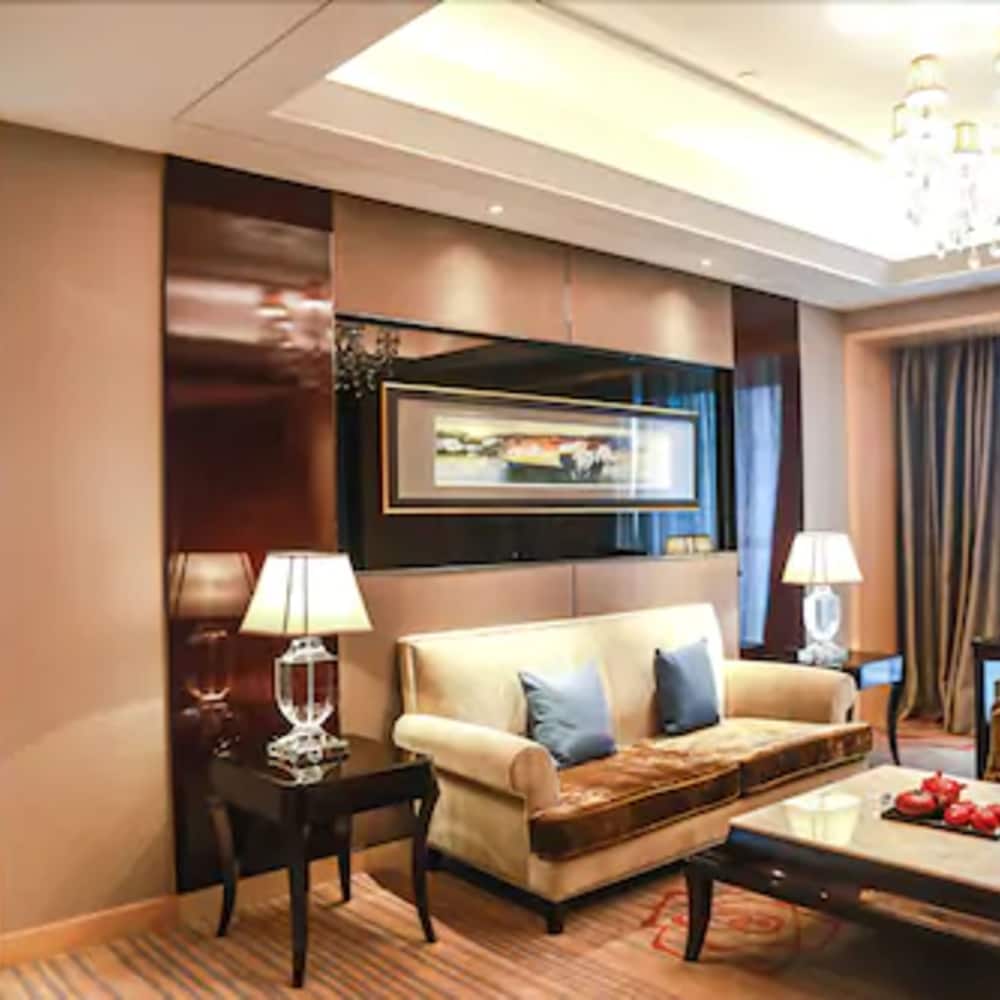 Junior Suite King