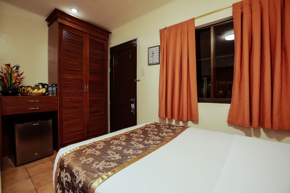 Courtyard Superior Room - Photo 5