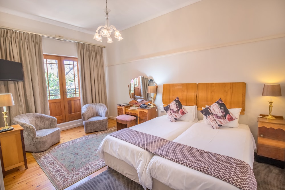Luxury Twin Room - Photo 3