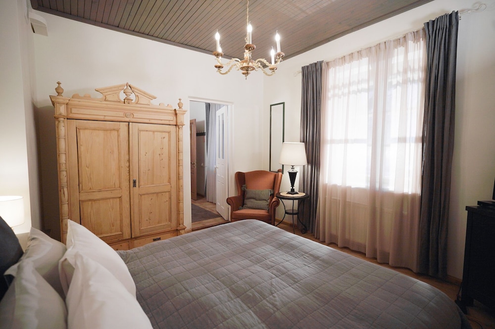 Deluxe Double Room, 1 Bedroom, Non Smoking, Kitchen (Joseph) photo 1