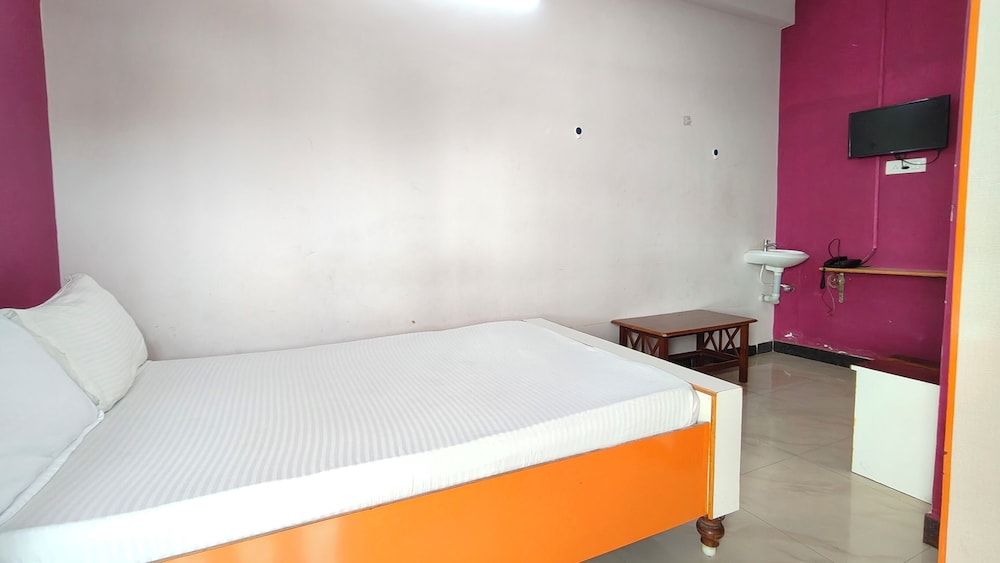 Basic Single Room