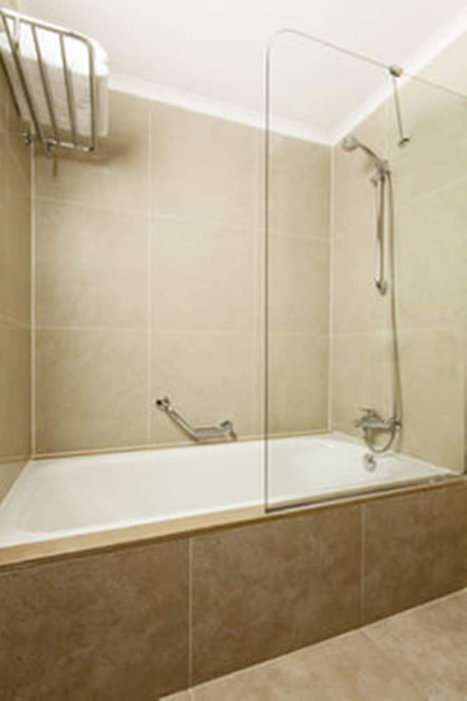 Standard Room photo 3