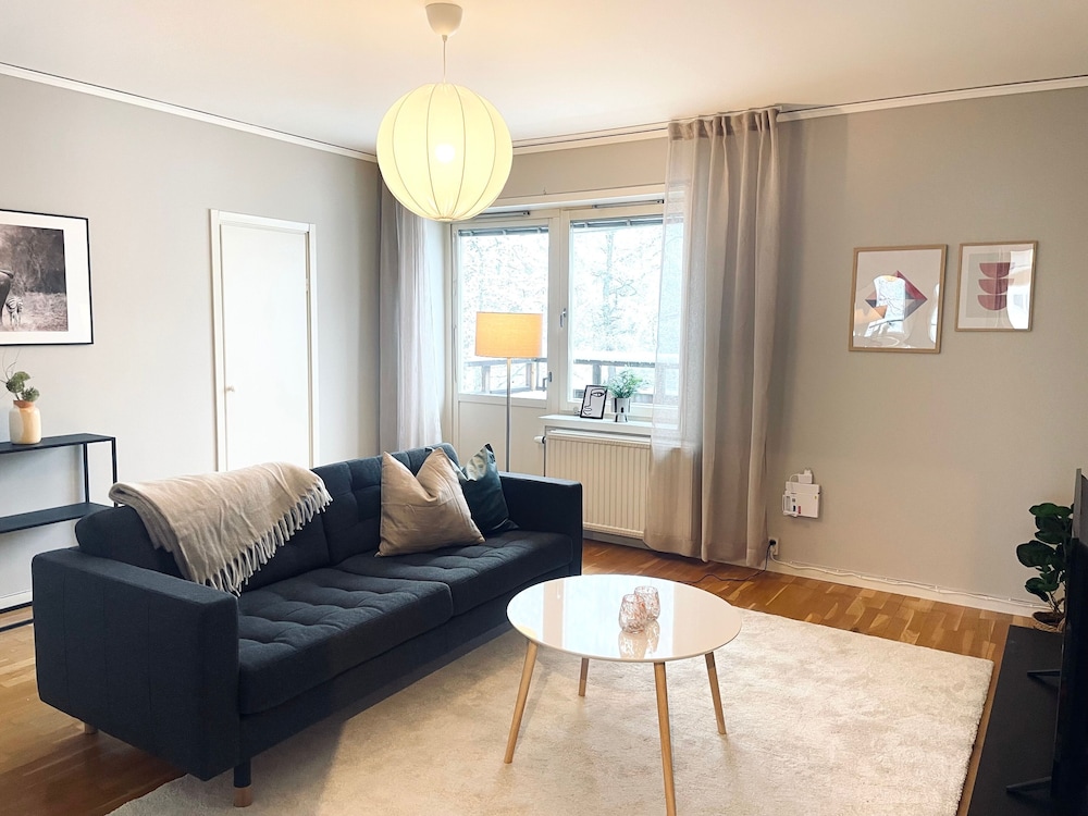 Basic Apartment photo 1