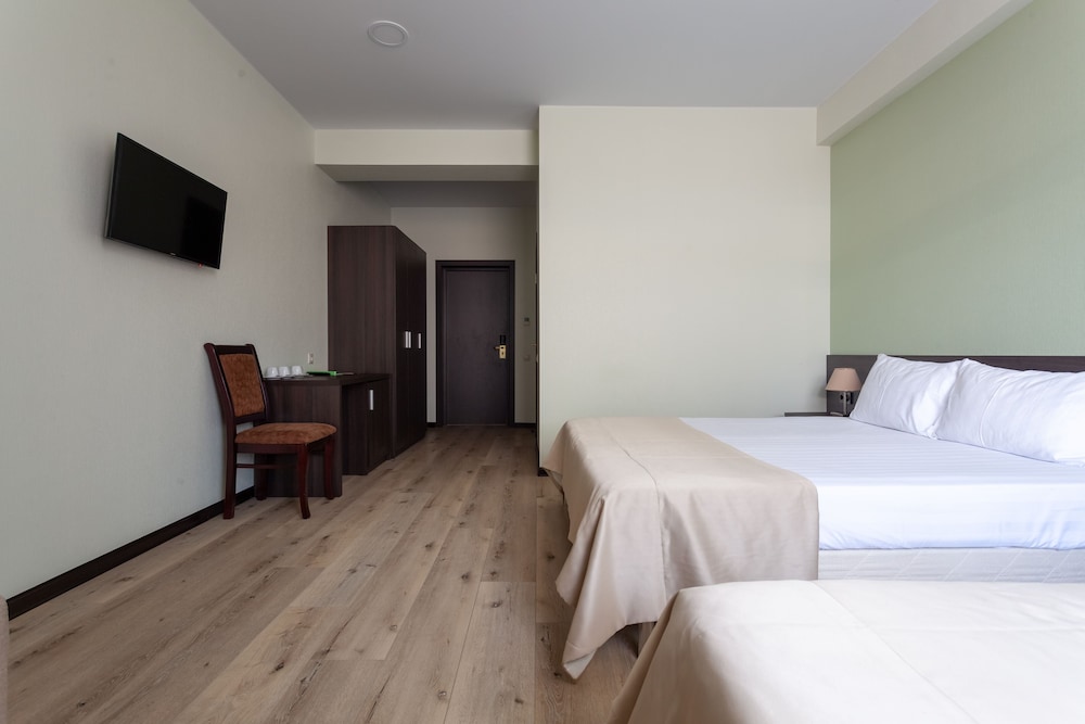 Standard Triple Room photo 3