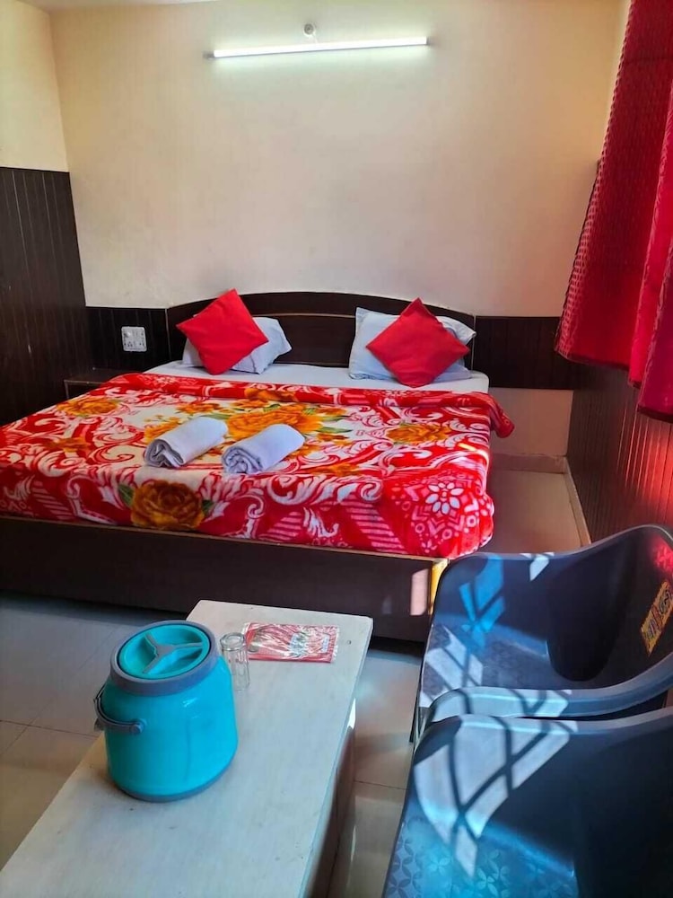 Standard Room photo 2
