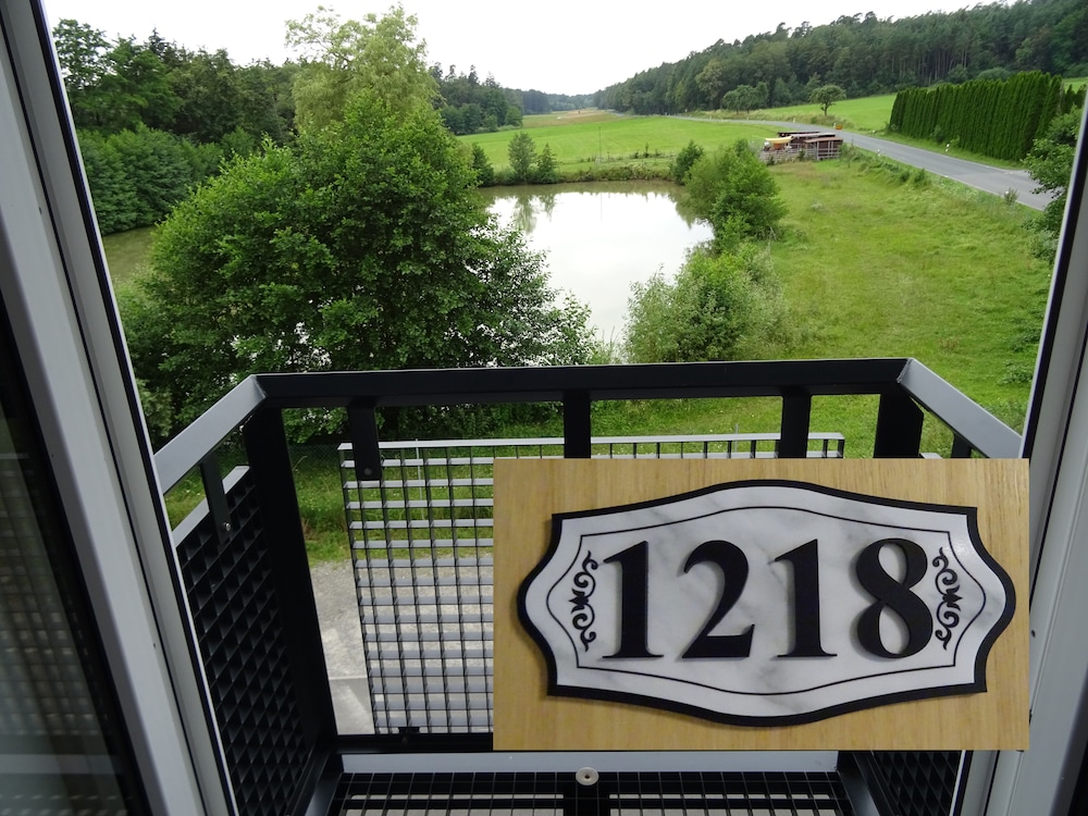 Superior Room, Multiple Beds, Balcony, Lake View (Nr. 1218)