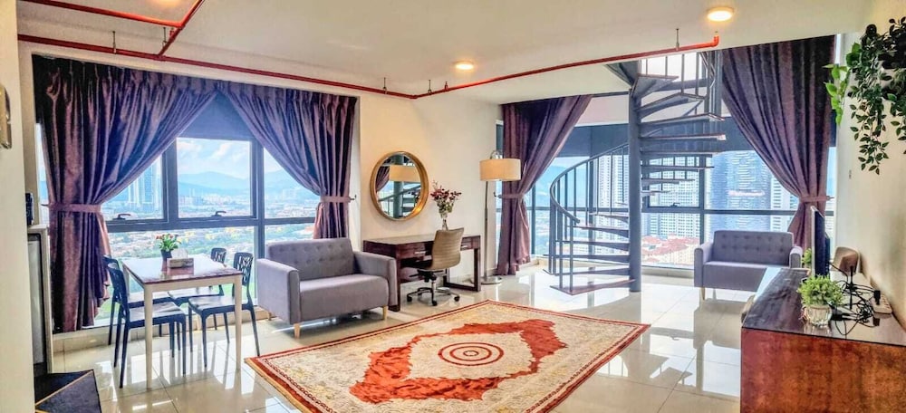 Standard Duplex, 1 King Bed