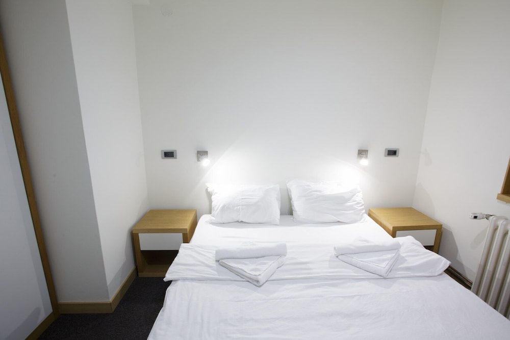 Standard Triple Room photo 2
