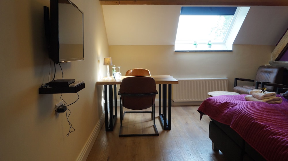 Deluxe Room (Lavendel) photo 2