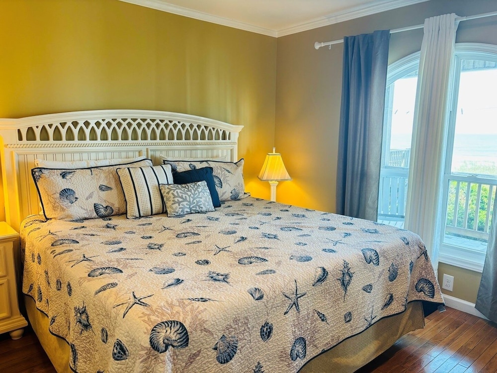 House, 4 Bedrooms photo 2