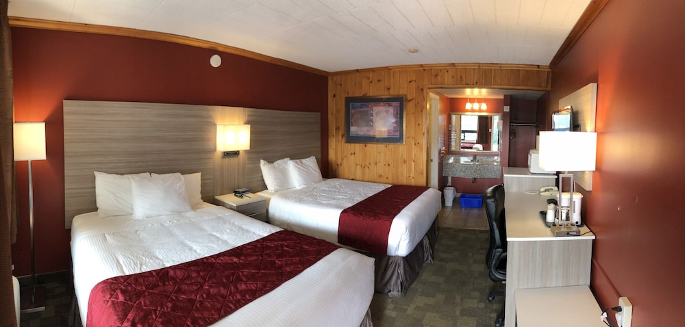 Room, 2 Queen Beds photo 3