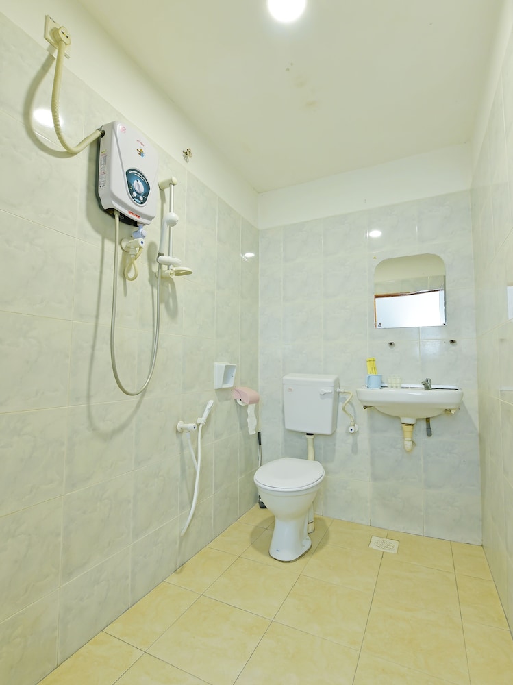 Deluxe Double Room, 1 King Bed photo 2