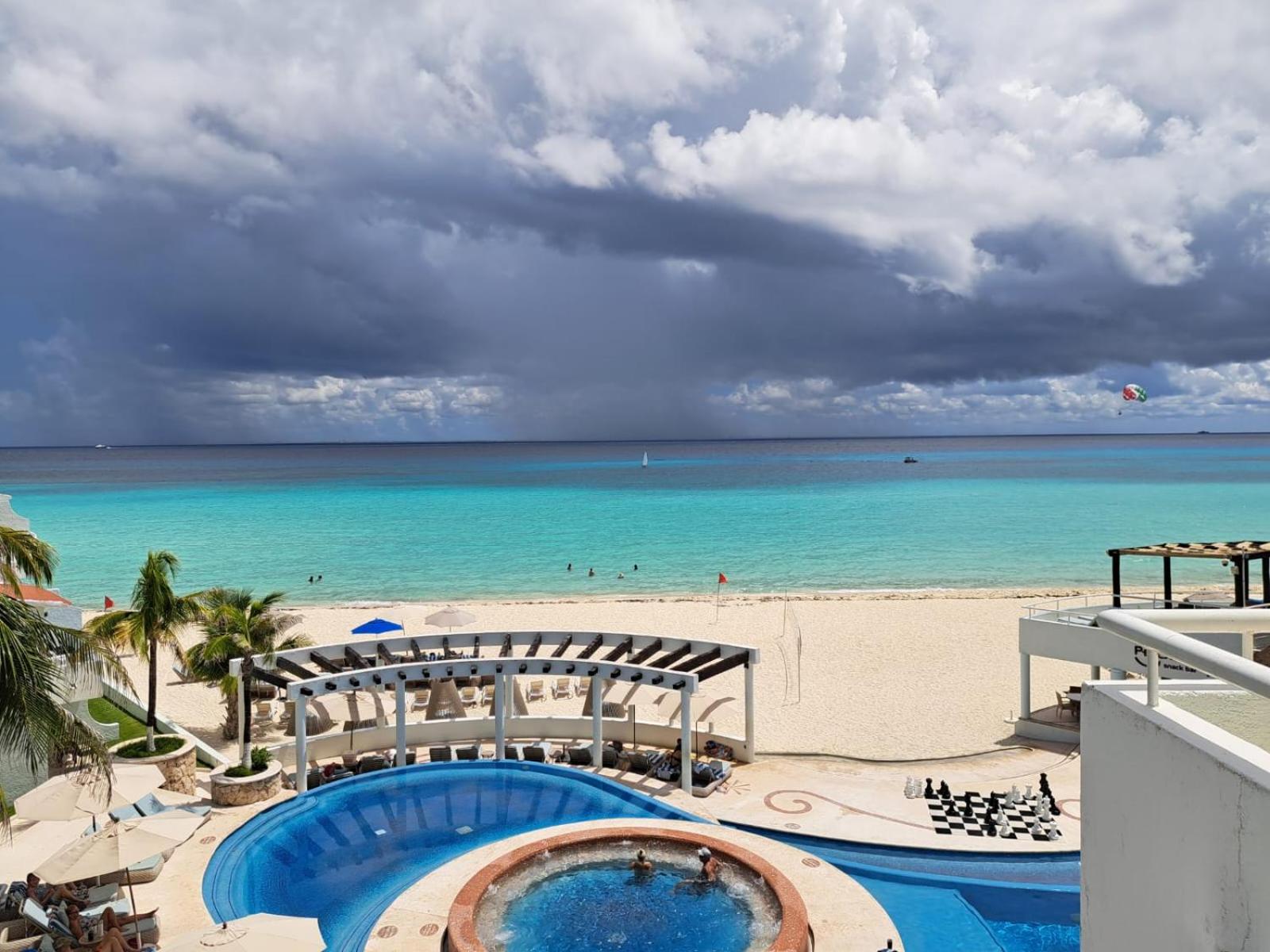 Deluxe Double Room with Balcony and Sea View