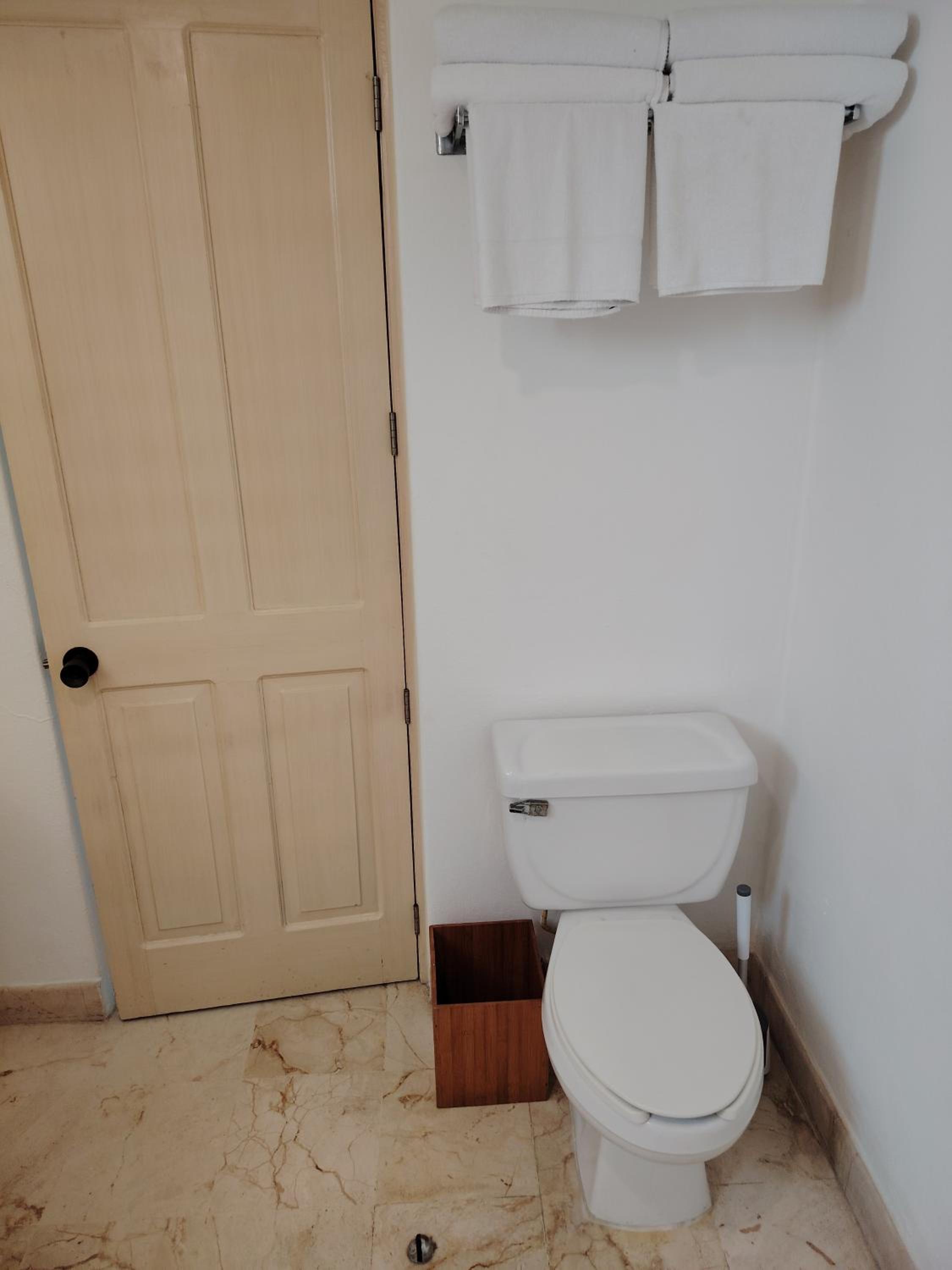 Deluxe Double Room with Balcony and Sea View