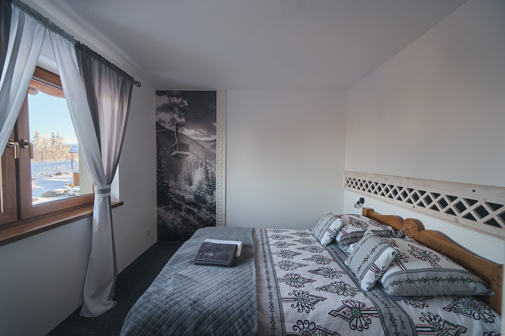Apartament typu Deluxe z balkonem i widokiem na góry photo 1