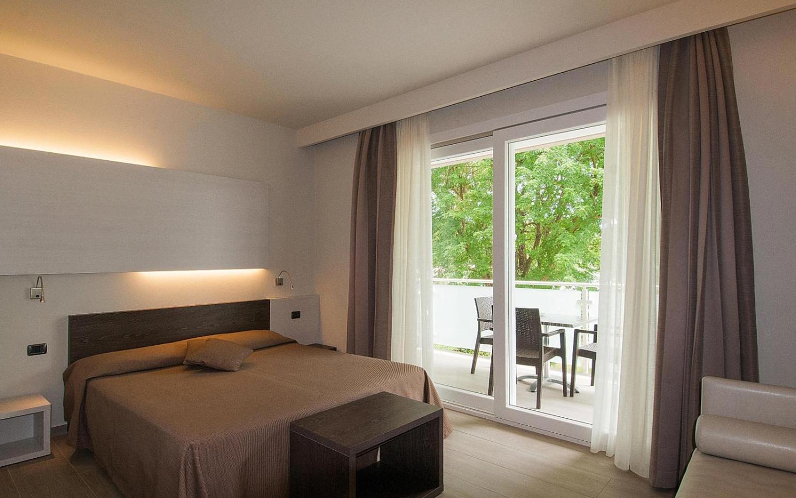 Triple Room with Balcony photo 1