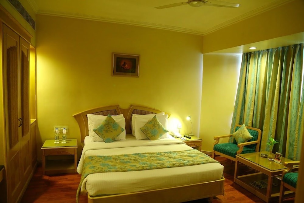 Fortune Club Room photo 2