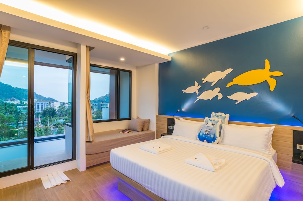 Sea Tales Pool Terrace - Photo 1