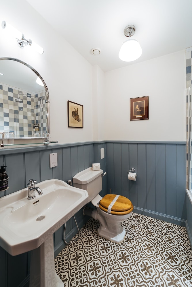 Rowanberry Suite - Photo 3
