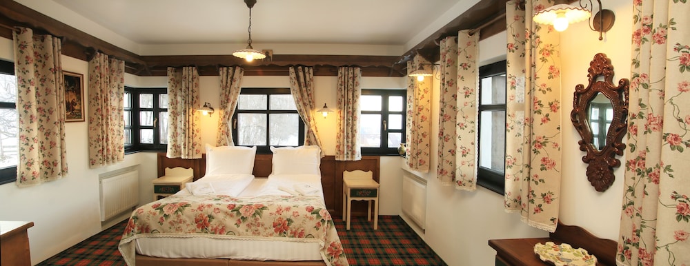 Standard Room photo 3