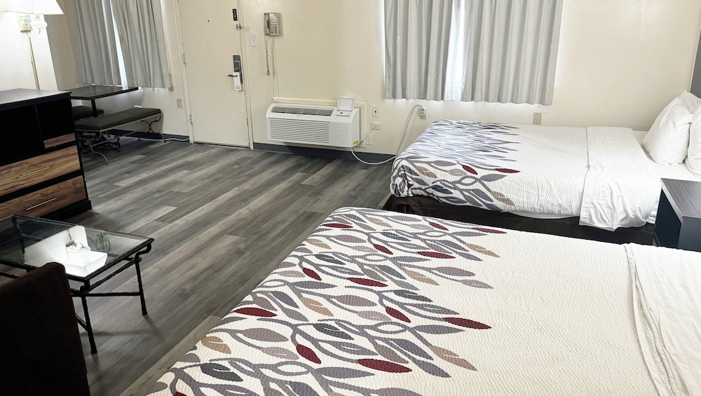 Studio Suite, 2 Queen Beds, Non Smoking, Kitchenette photo 1