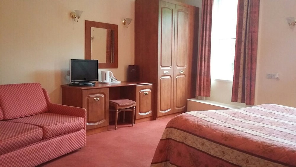 Standard Double Room, Ensuite - Photo 1