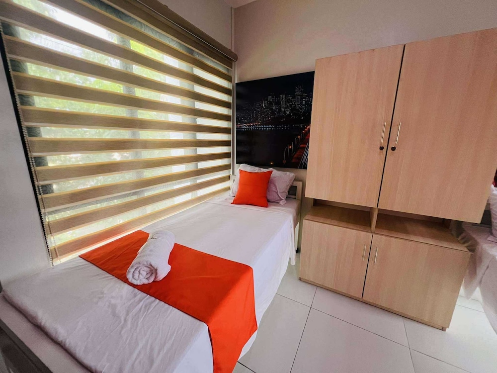Standard Twin Room photo 2