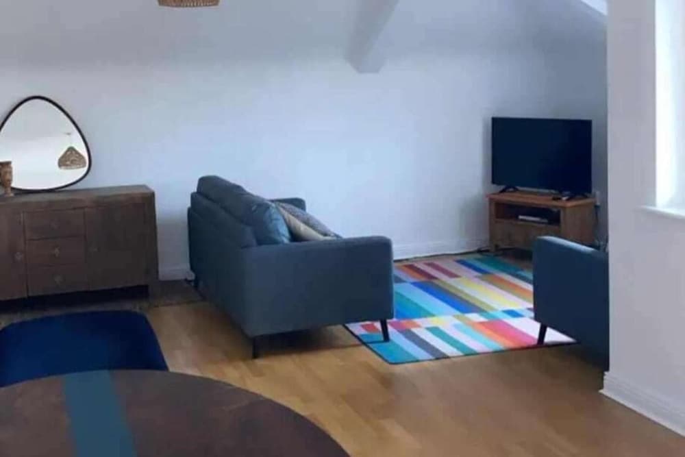 Apartment photo 1