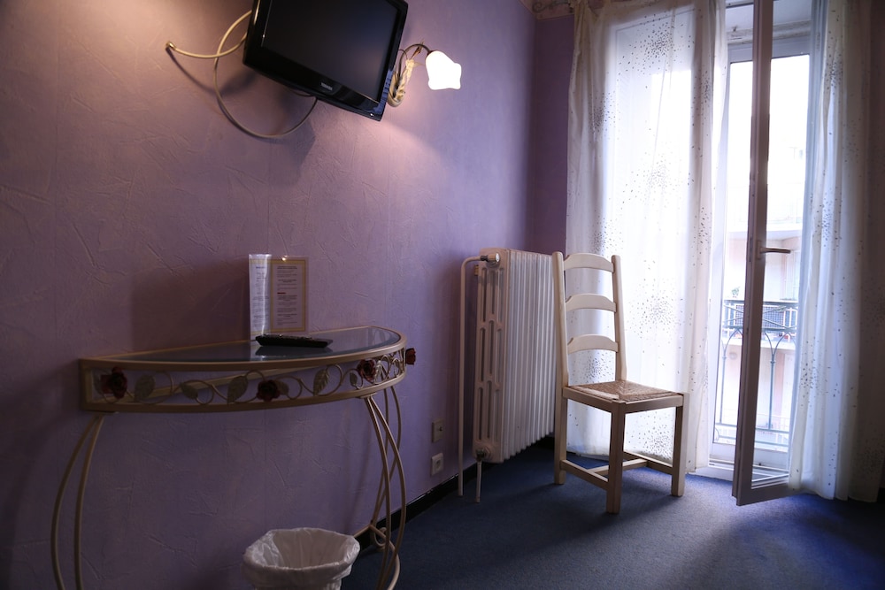 Superior Twin Room (Climatisation) photo 2