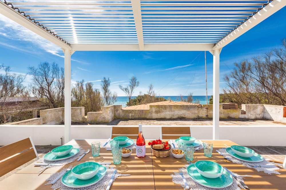 Villa photo 3