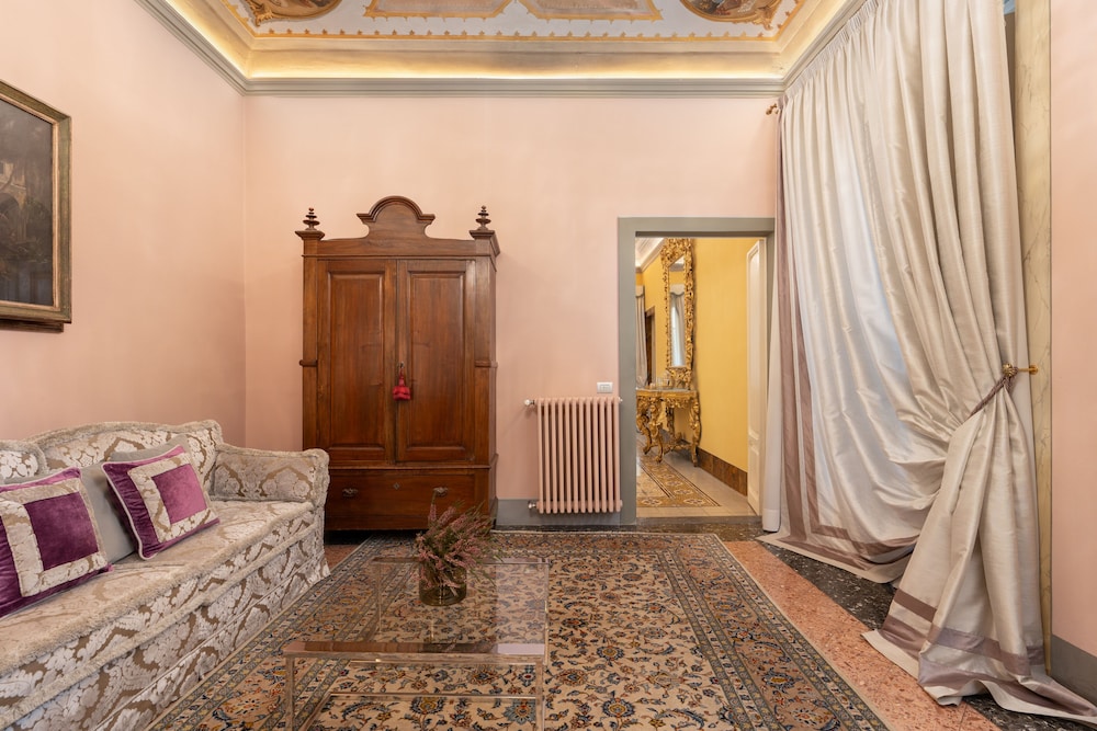 Royal Suite, 1 Bedroom photo 1