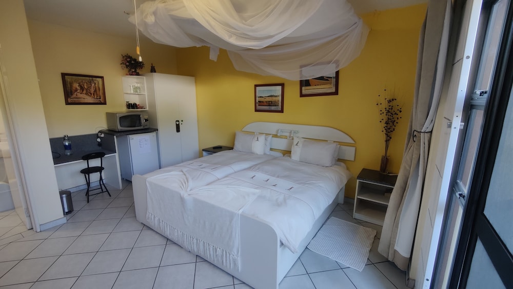 Luxury Double or Twin Room photo 1