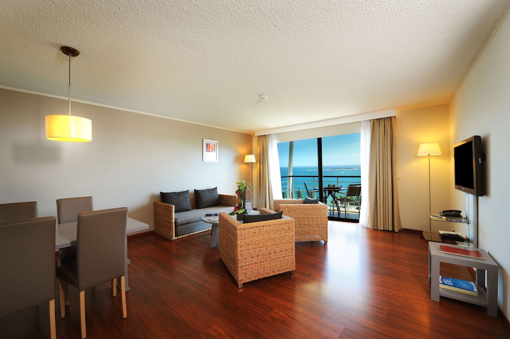 Apartment, 1 Bedroom, Garden View - Photo 3