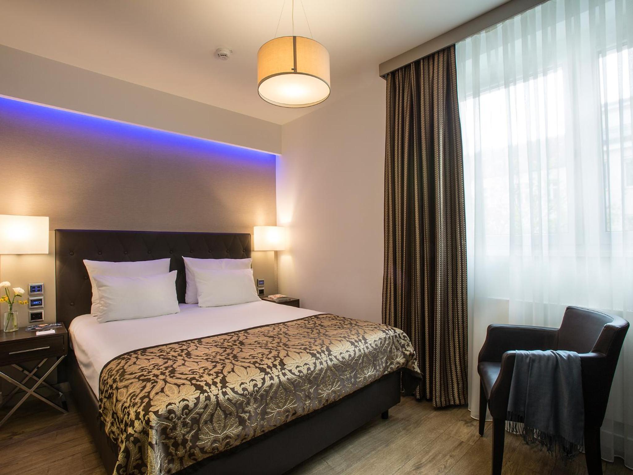 Superior Double Room - Photo 4