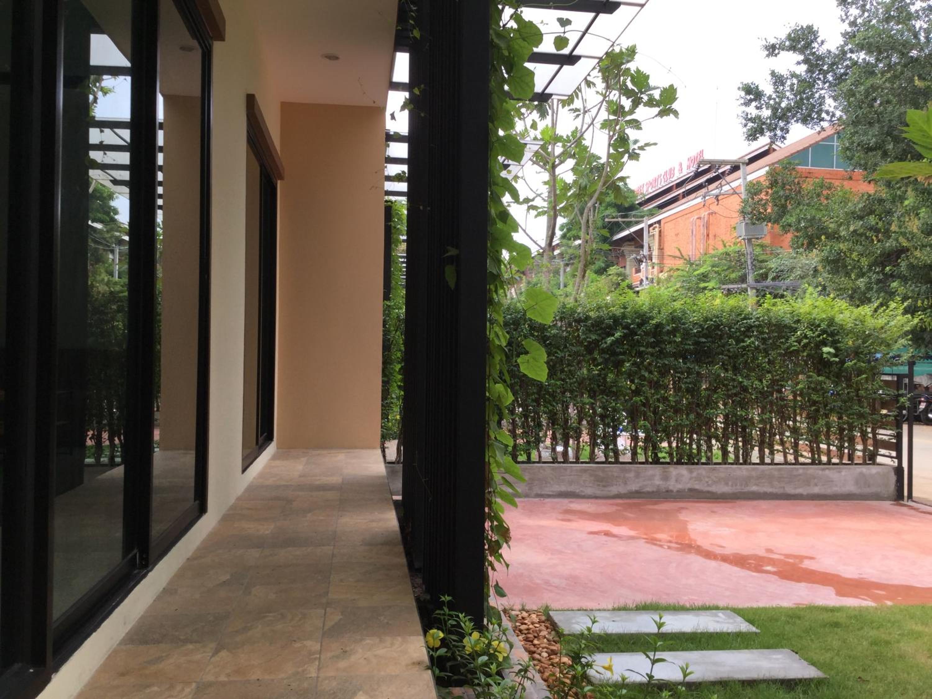 One-Bedroom House photo 2