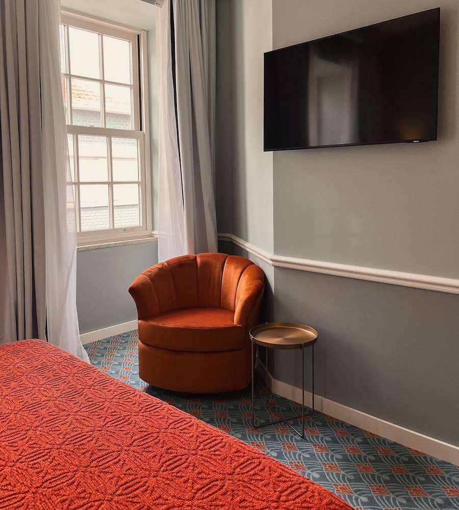 Standard Twin Room - Photo 4
