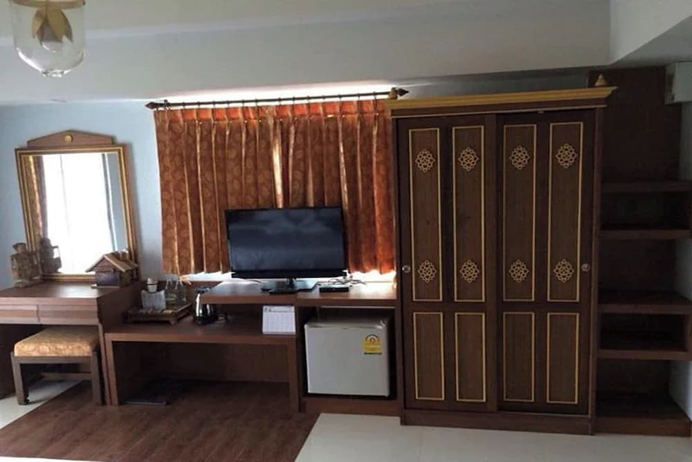 Deluxe Double Room photo 2