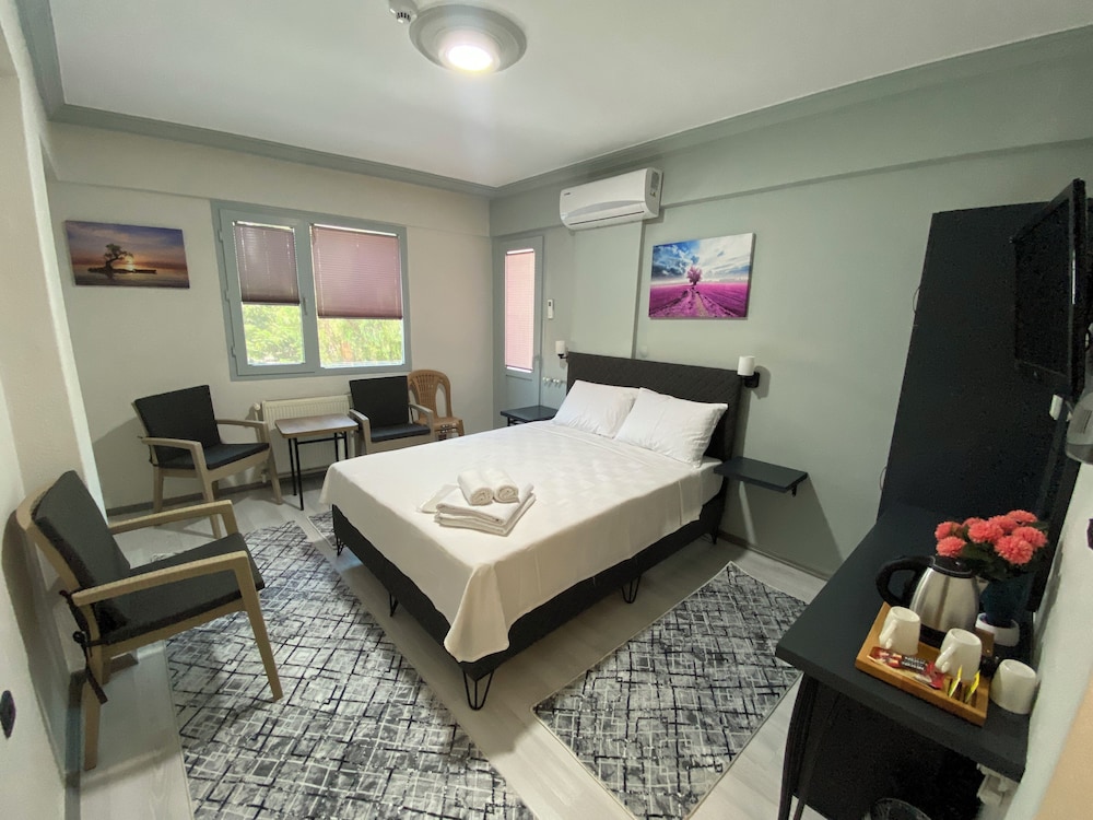 Comfort Twin Room, 2 Bedrooms, Non Smoking, Park View photo 1