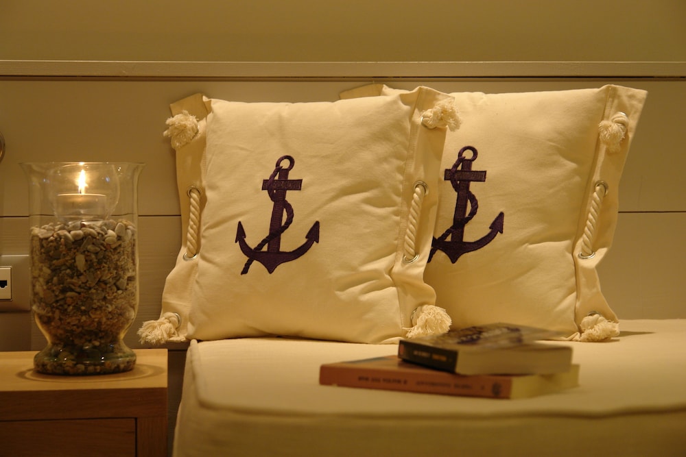 Deluxe Room, Hot Tub, Sea View photo 2