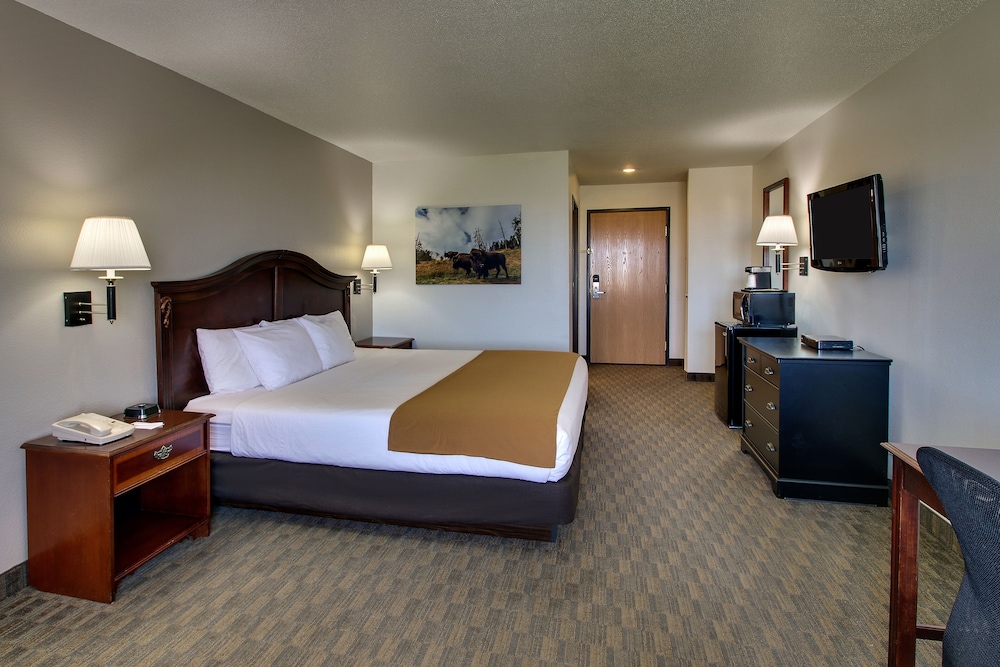 Standard Room, 1 King Bed (Standard King Room) photo 2