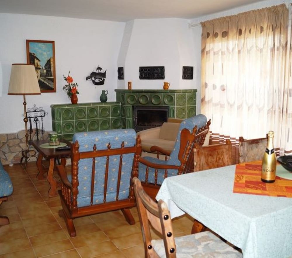 Casa Familiar, 2 habitaciones, vista al mar