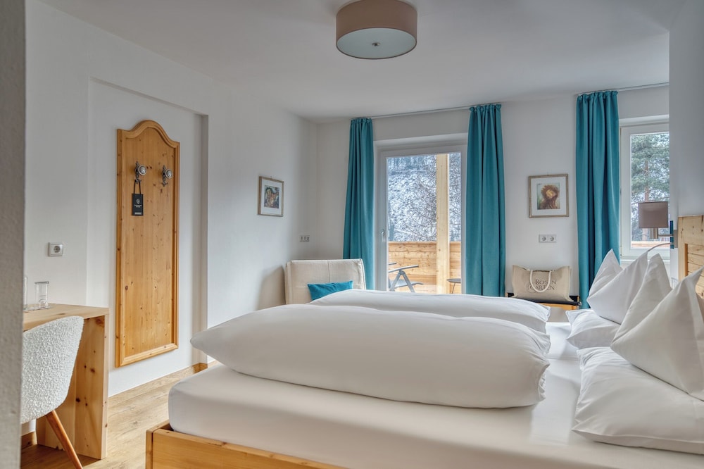 Superior Room, Mountain View