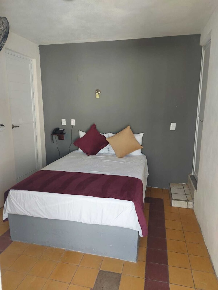 Economy Room, 1 Double Bed