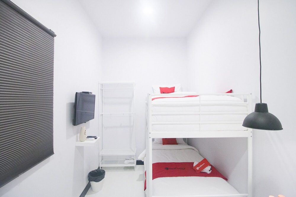 Shared Dormitory (Reddoorz) photo 2