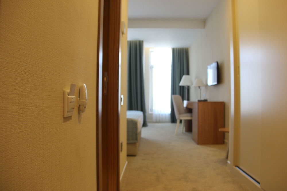 Standard Twin Room, Courtyard View photo 1