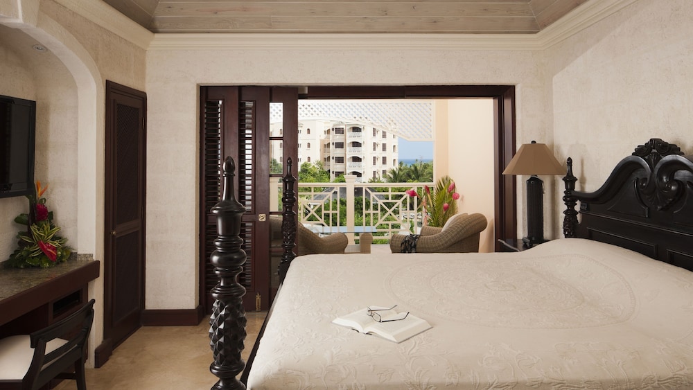 Deluxe Suite, 1 Bedroom, Garden View - Photo 8